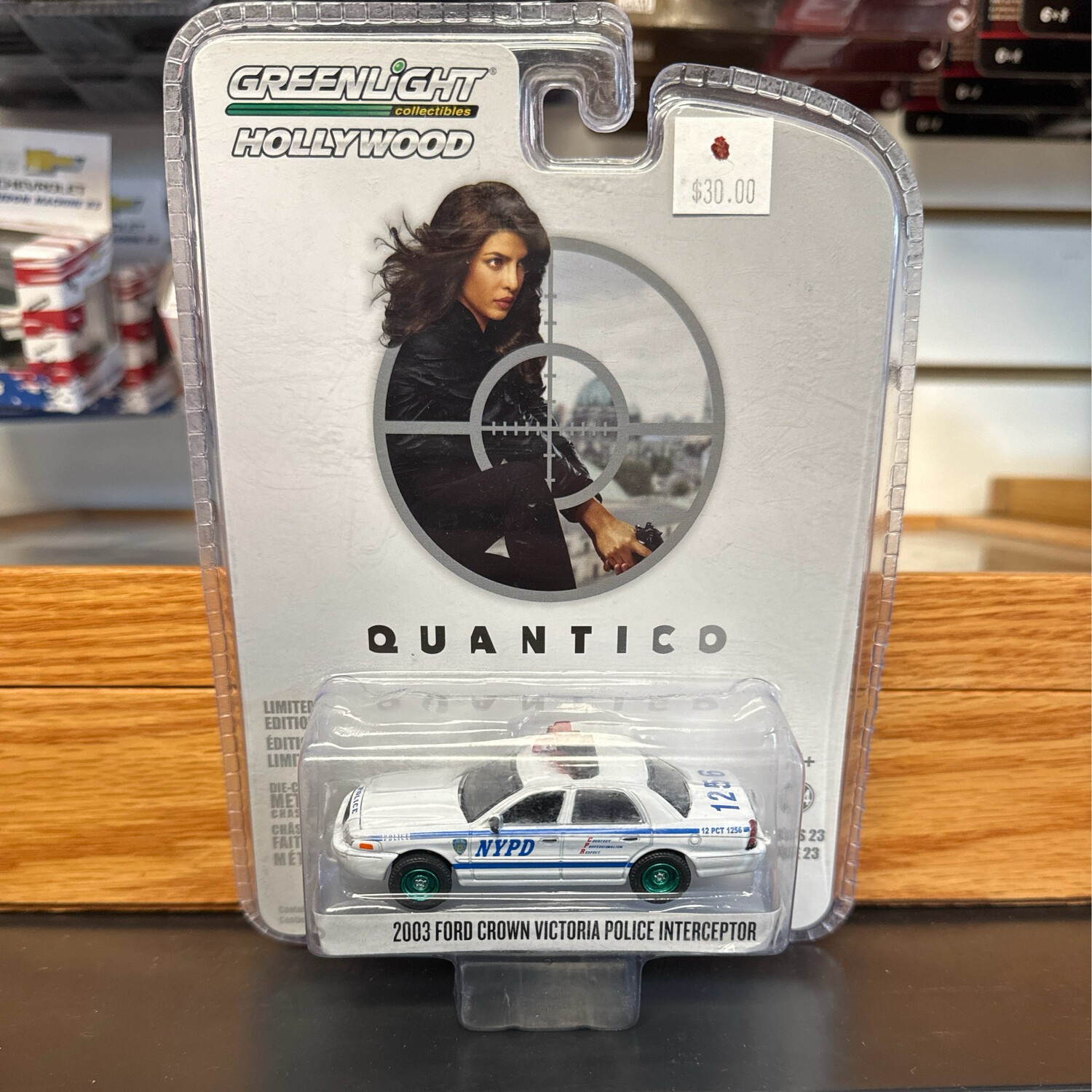 Quantico 2003 Ford Crown Victoria Police Interceptor Chase