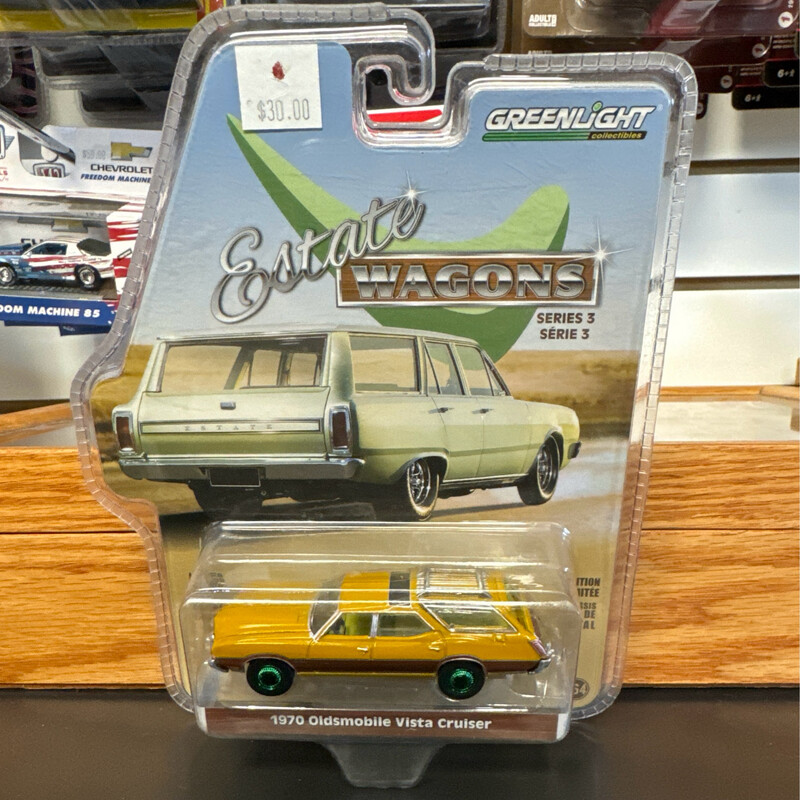 Estate Wagons 1971 Oldsmobile Vista Crusier Chase