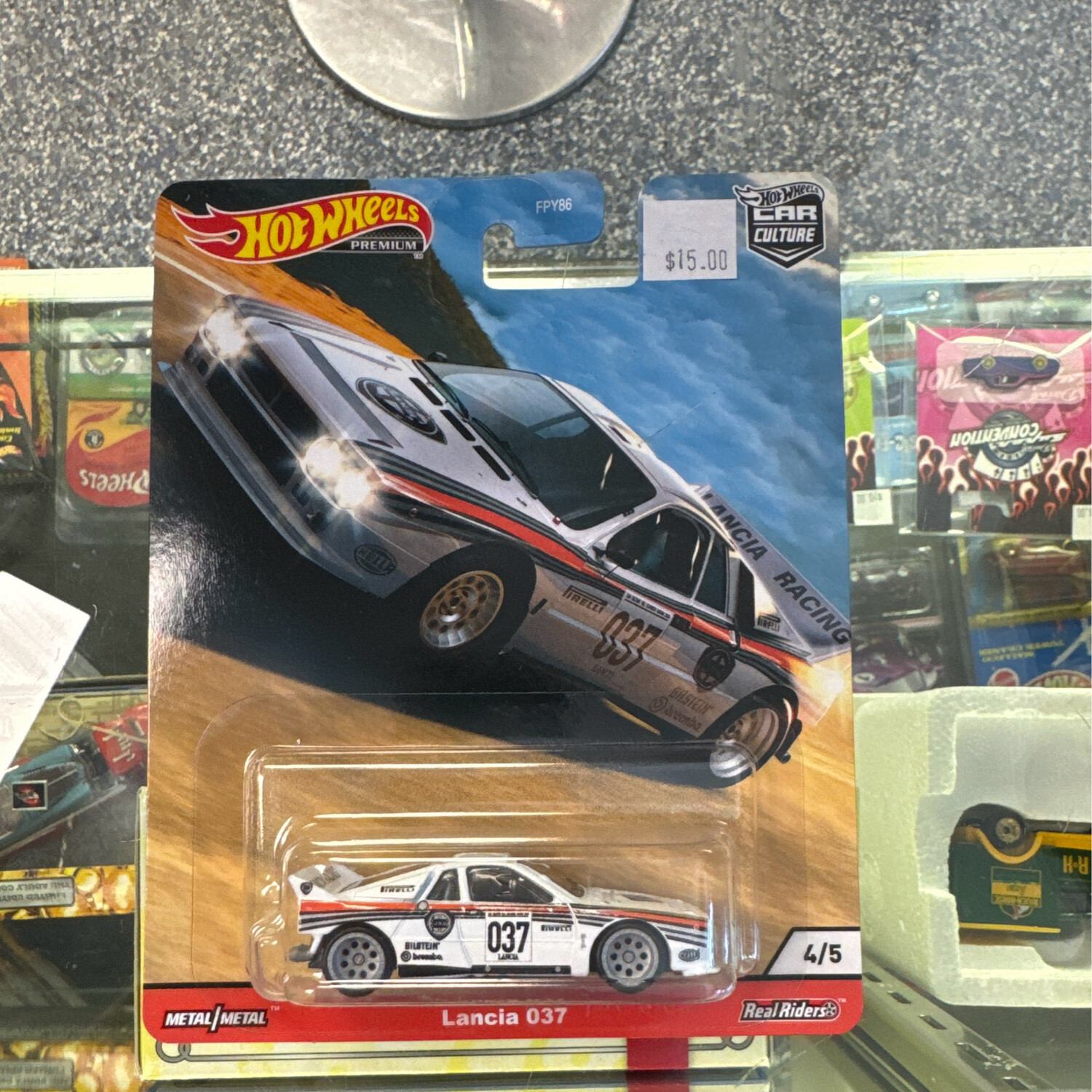 Lancia 037