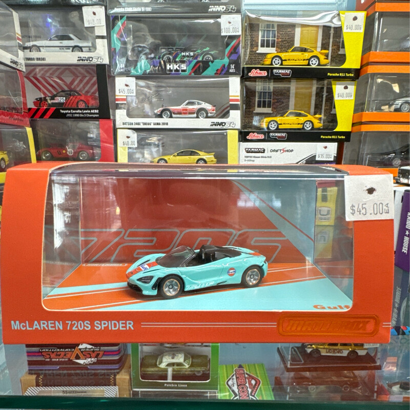 Gulf McLaren 720S Spider
