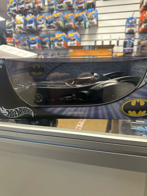 Hotwheels Batman 1989 1\18