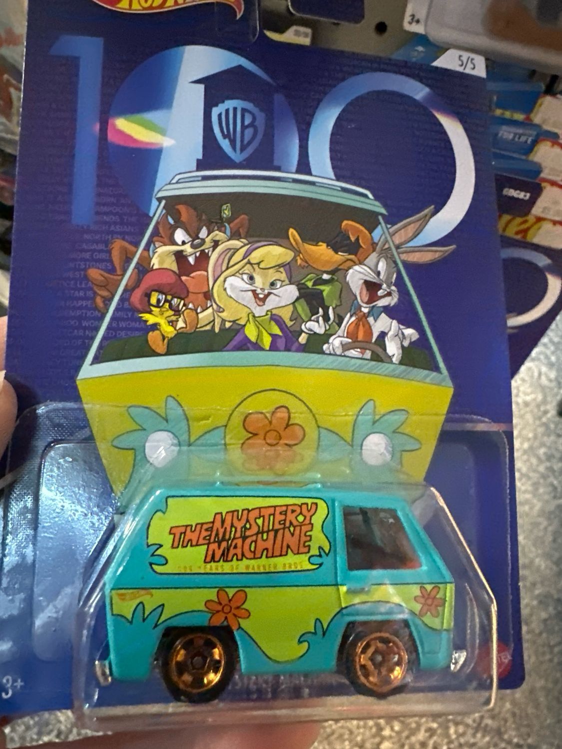 100 The Mystery Machine