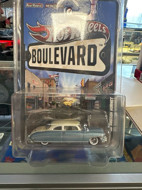 HW BOULEVARD 52 HUDSON HORNEt