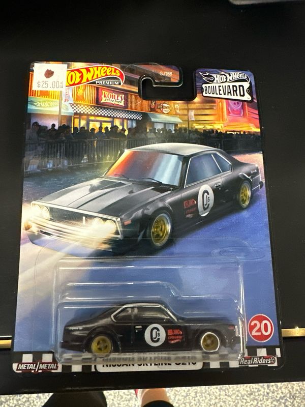 Hotwheels Boulevard Nissan Skyline C210