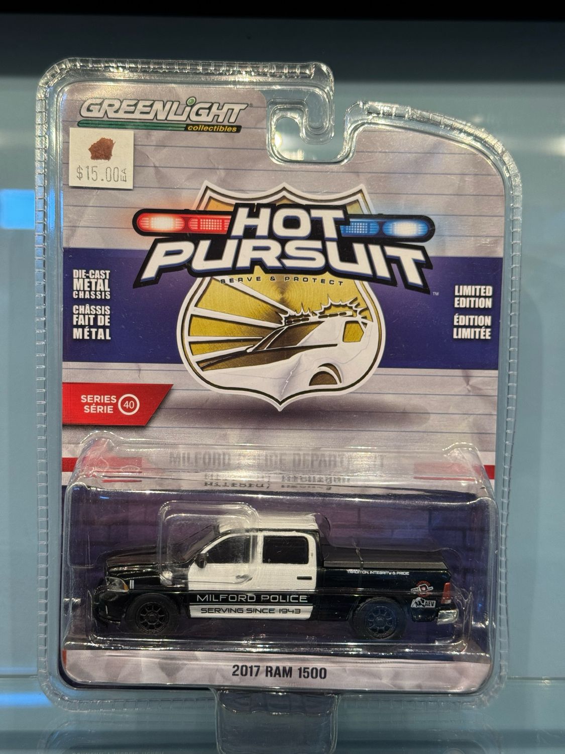 Hot Pursuit 2017 Ram 1500