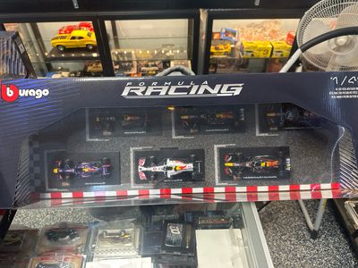 Burago Red Bull 1\43