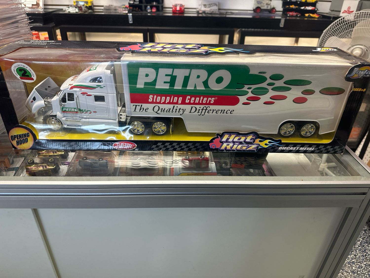 Hot Rigz Peterbuilt Petro