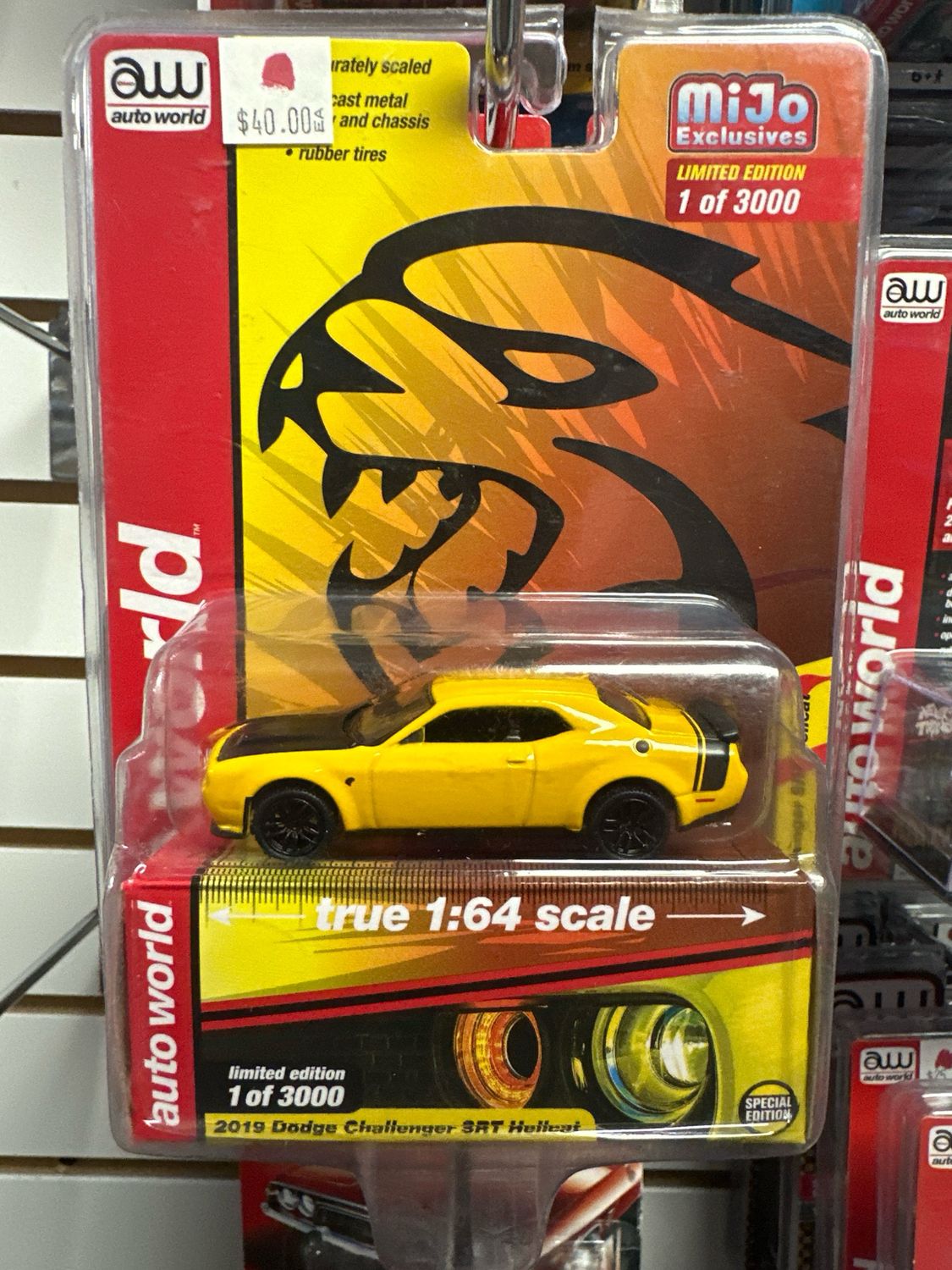 2019 Dodge Challenger SRT Hellcat YELLOW