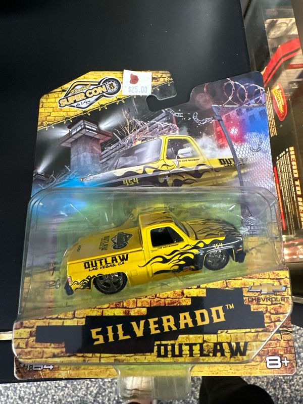 Supercon Silverado Outlaw Yellow
