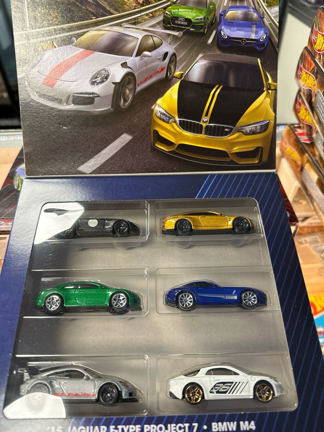 HW 6 PACK
