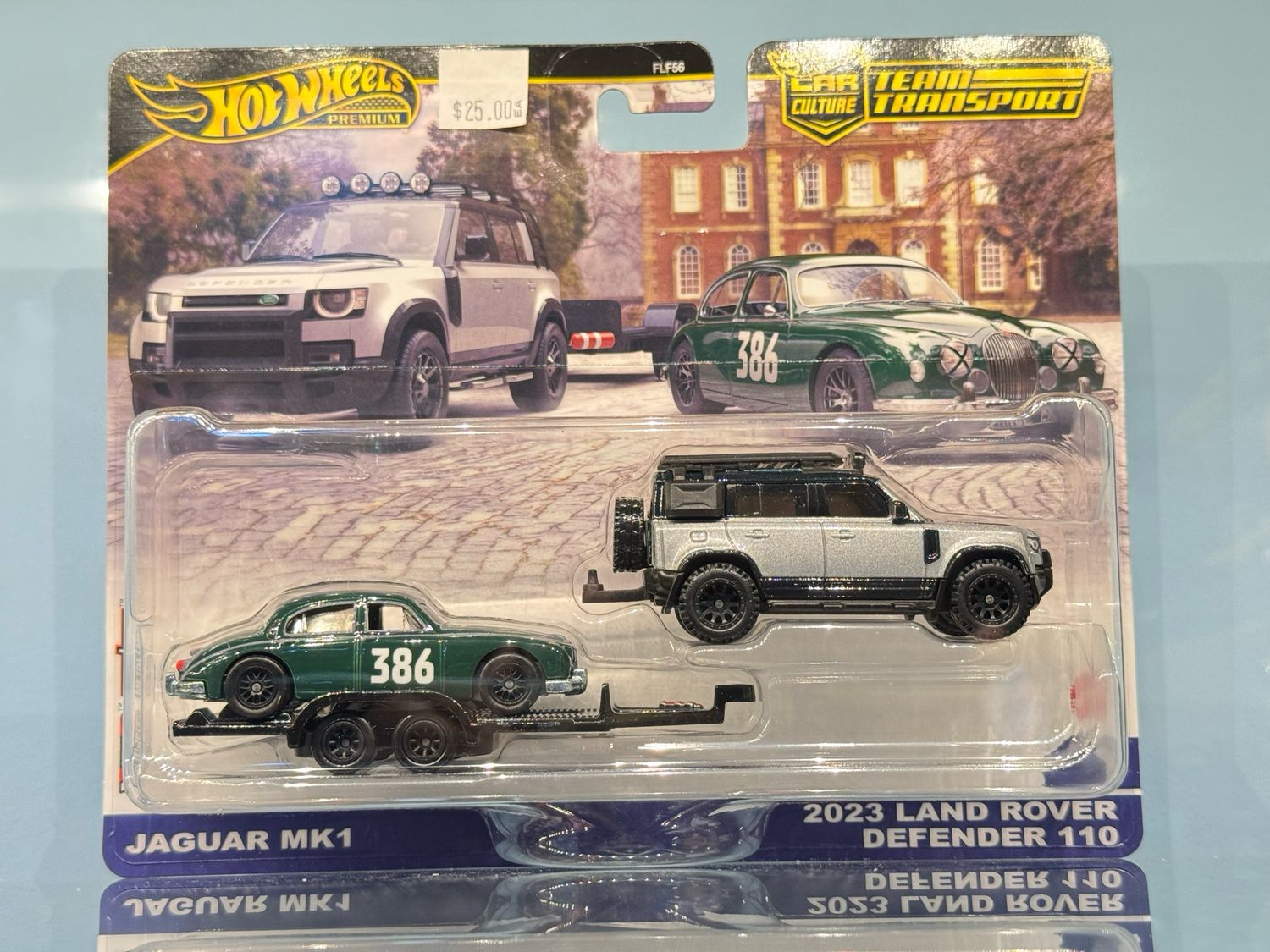 Jaguar MK1 &amp; 2023 Land Rover Defender 110