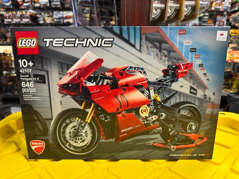 Technic Ducati Panigale V4 R