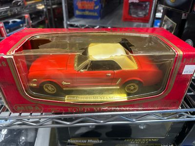1\18 Mira Ford Mustang 1964
