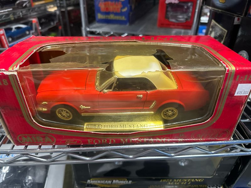 1\18 Mira Ford Mustang 1964