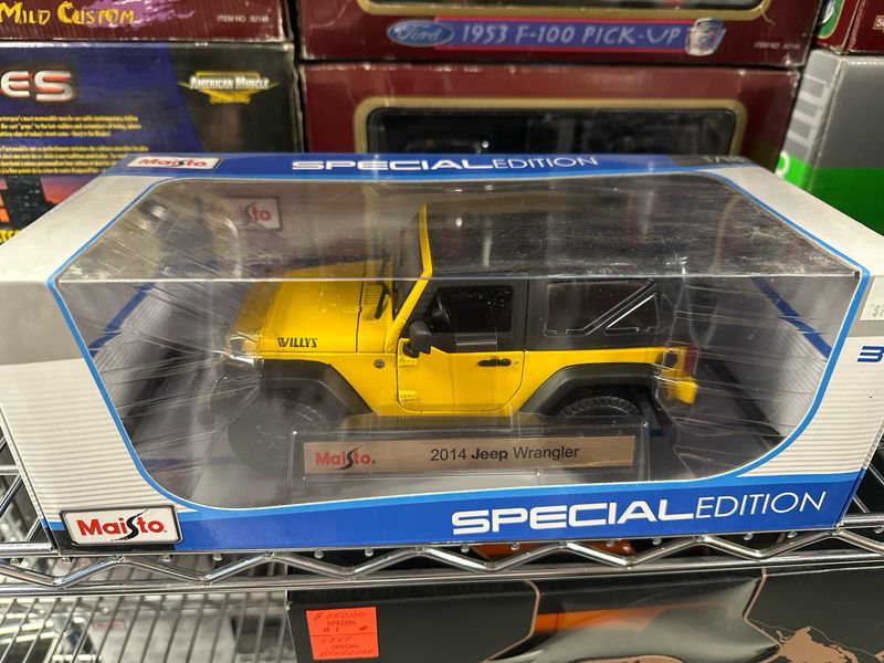 2014 Jeep Wrangler YELLOW