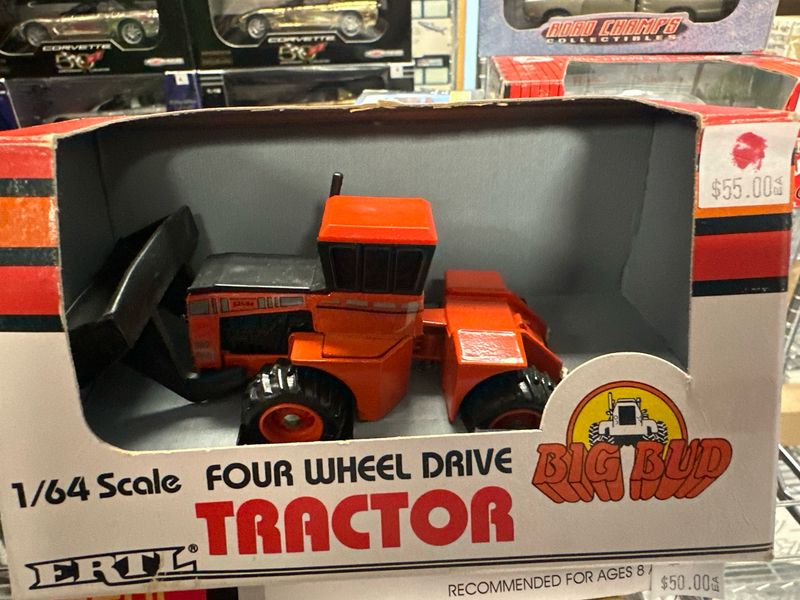 4 Wheel Drive Tractor Orange