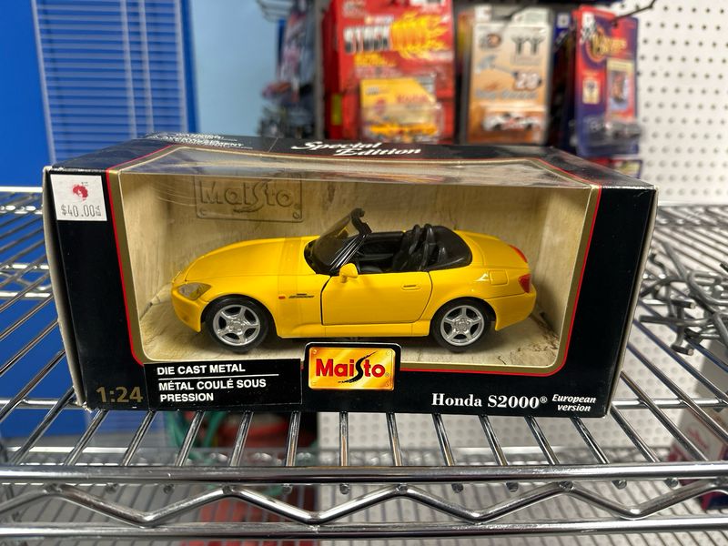 Honda S2000 Yellow