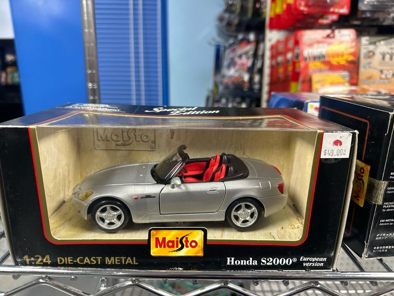 Honda S2000 Silver