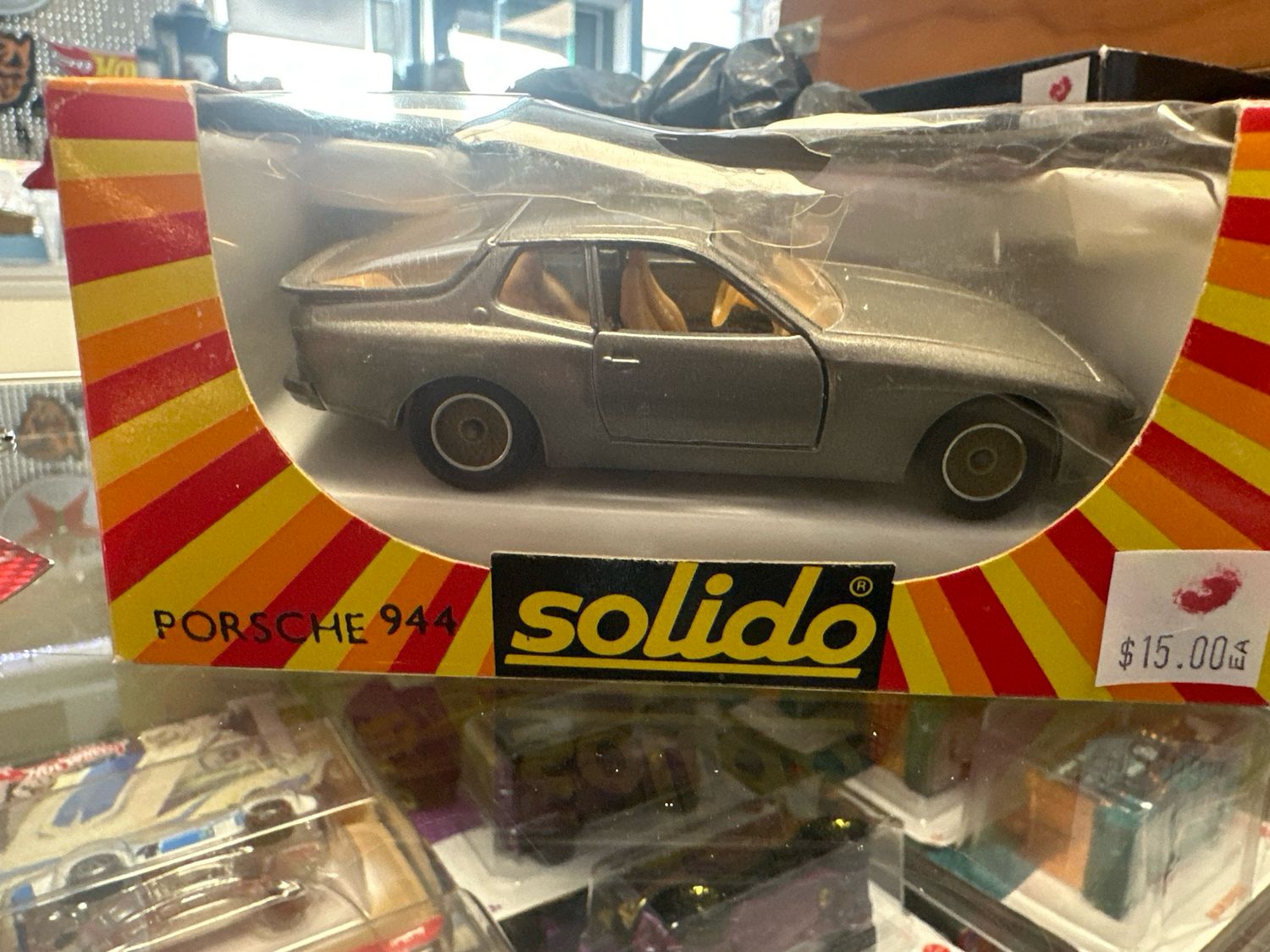 Porshe 944 Grey