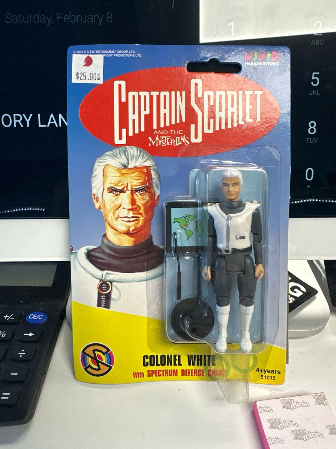 Captain Scarlet Colnel White