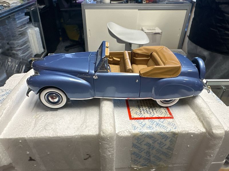 1941 Lincoln Continential Convertible