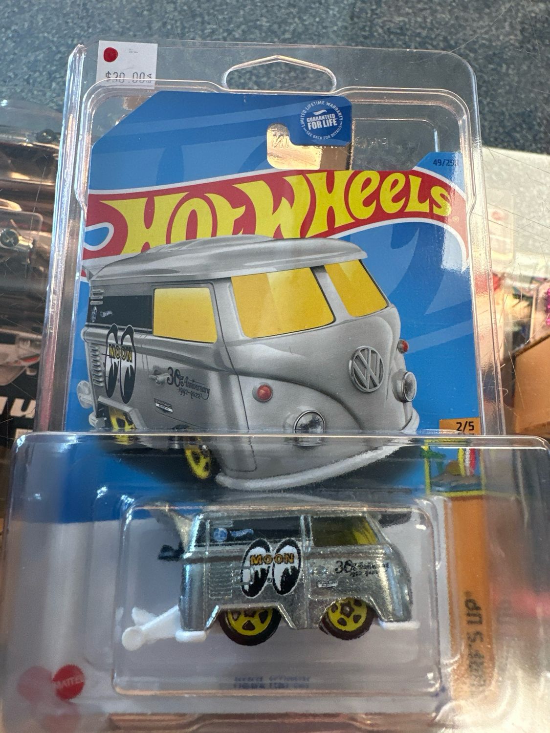 Kool Kombi Silver Mooneyes