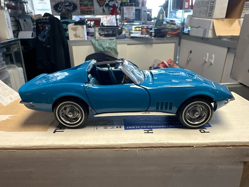 68 Corvette Blue