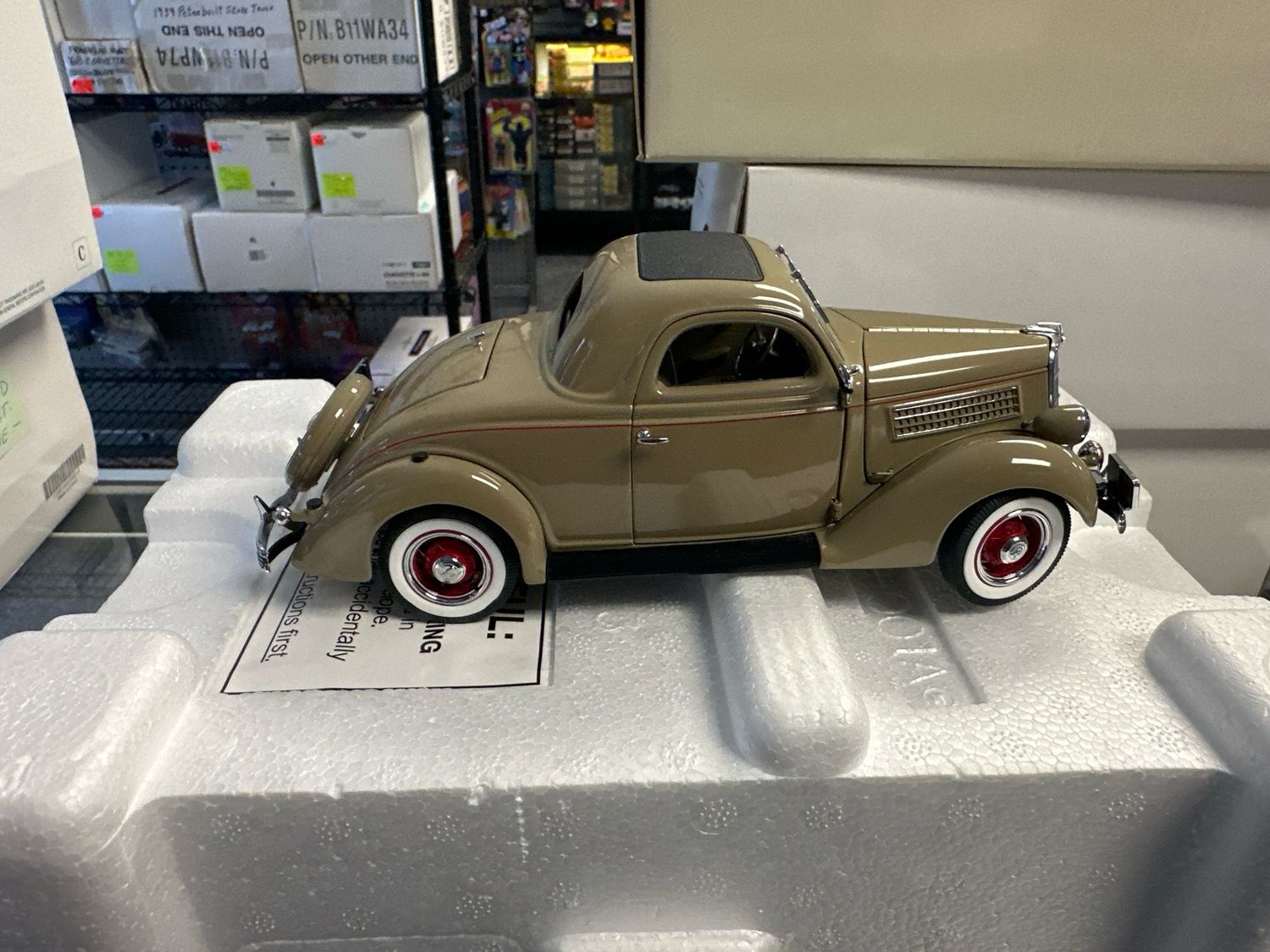 35 Ford Deluxe Coupe Tan