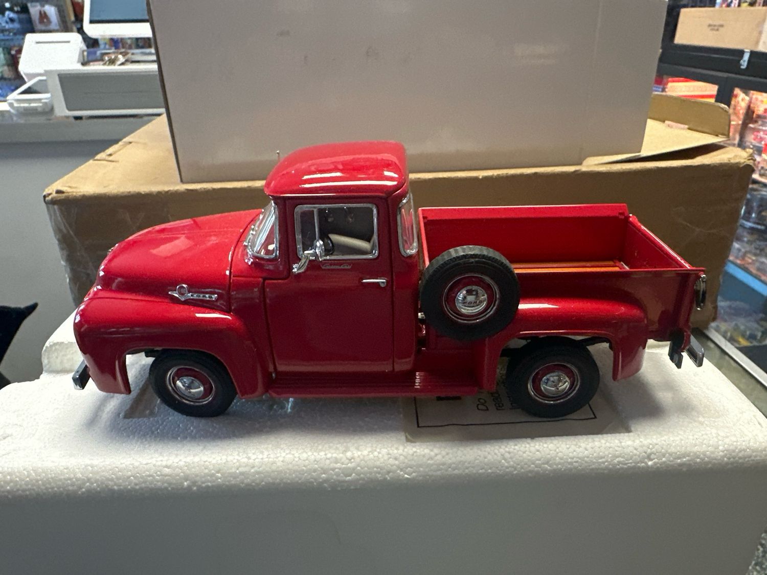 1956 Ford F-100 Pick Up