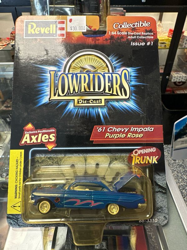 Lowriders 61 Chevy Ipala Purplr Rose