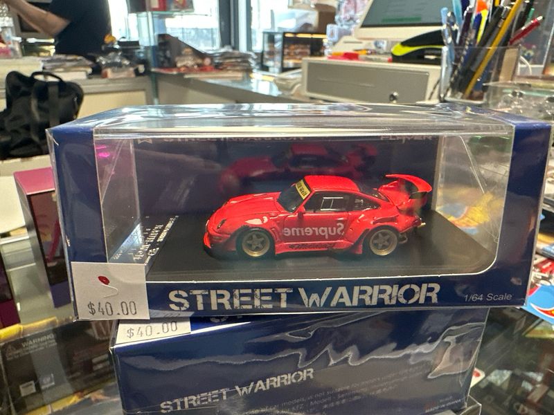 Street Warriors Supreme Red