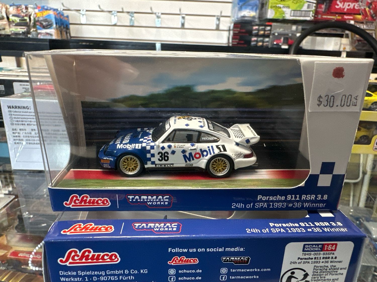 Tarmac Porsche 911 RSR 3.8