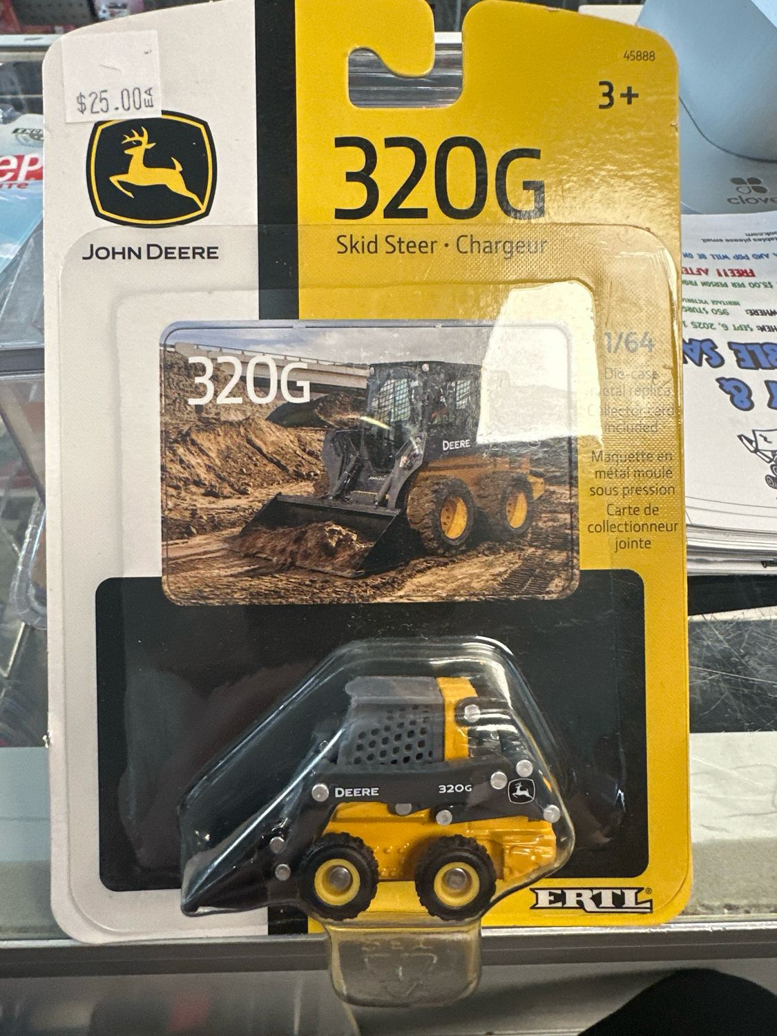 John Deere 320G