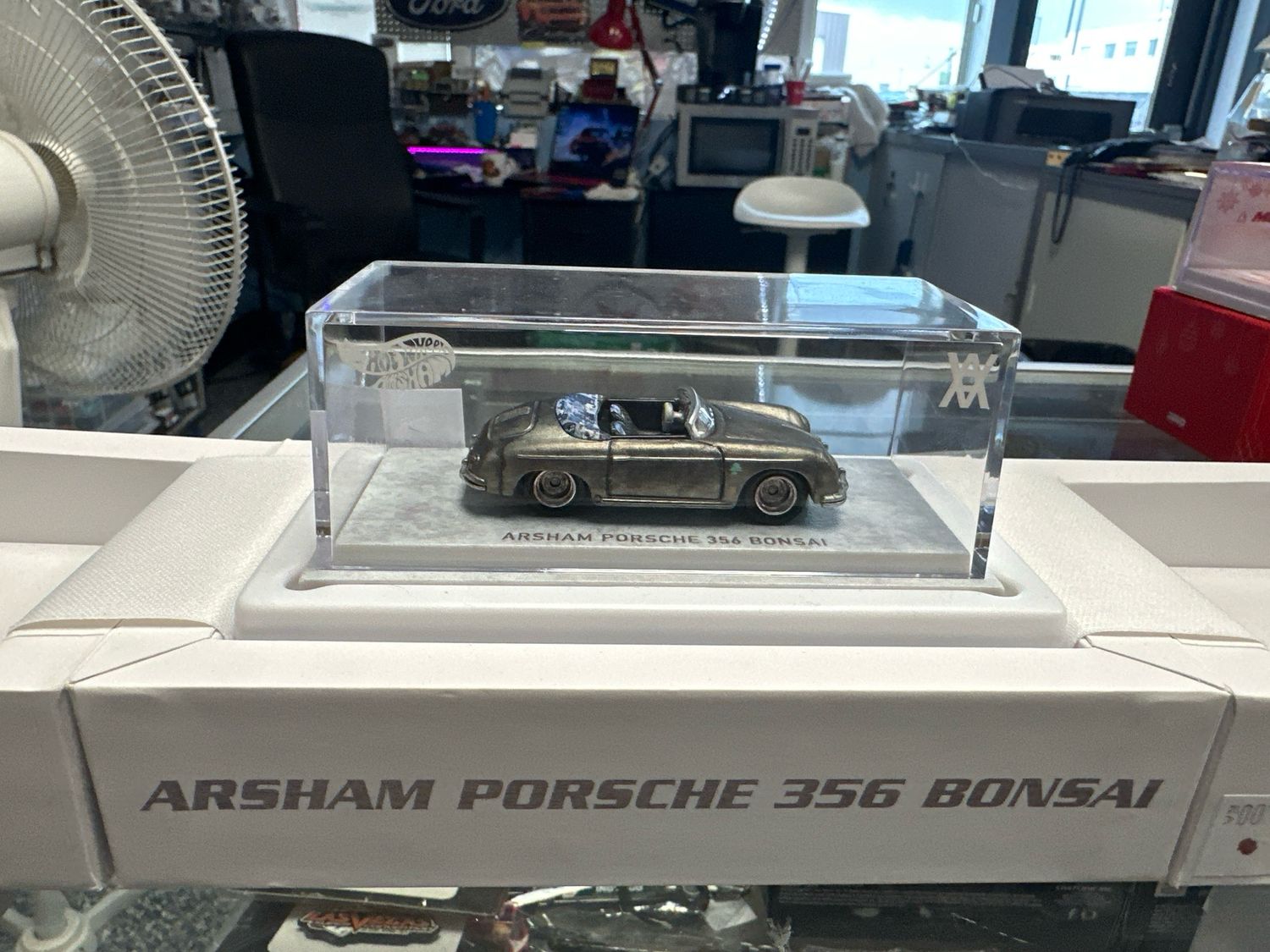 Arsham Porshe 356 Bonsai