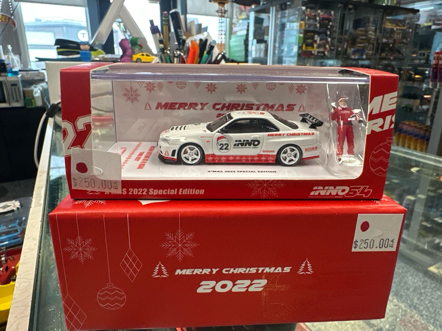 2022 Christmas Nissan Skyline Chase White