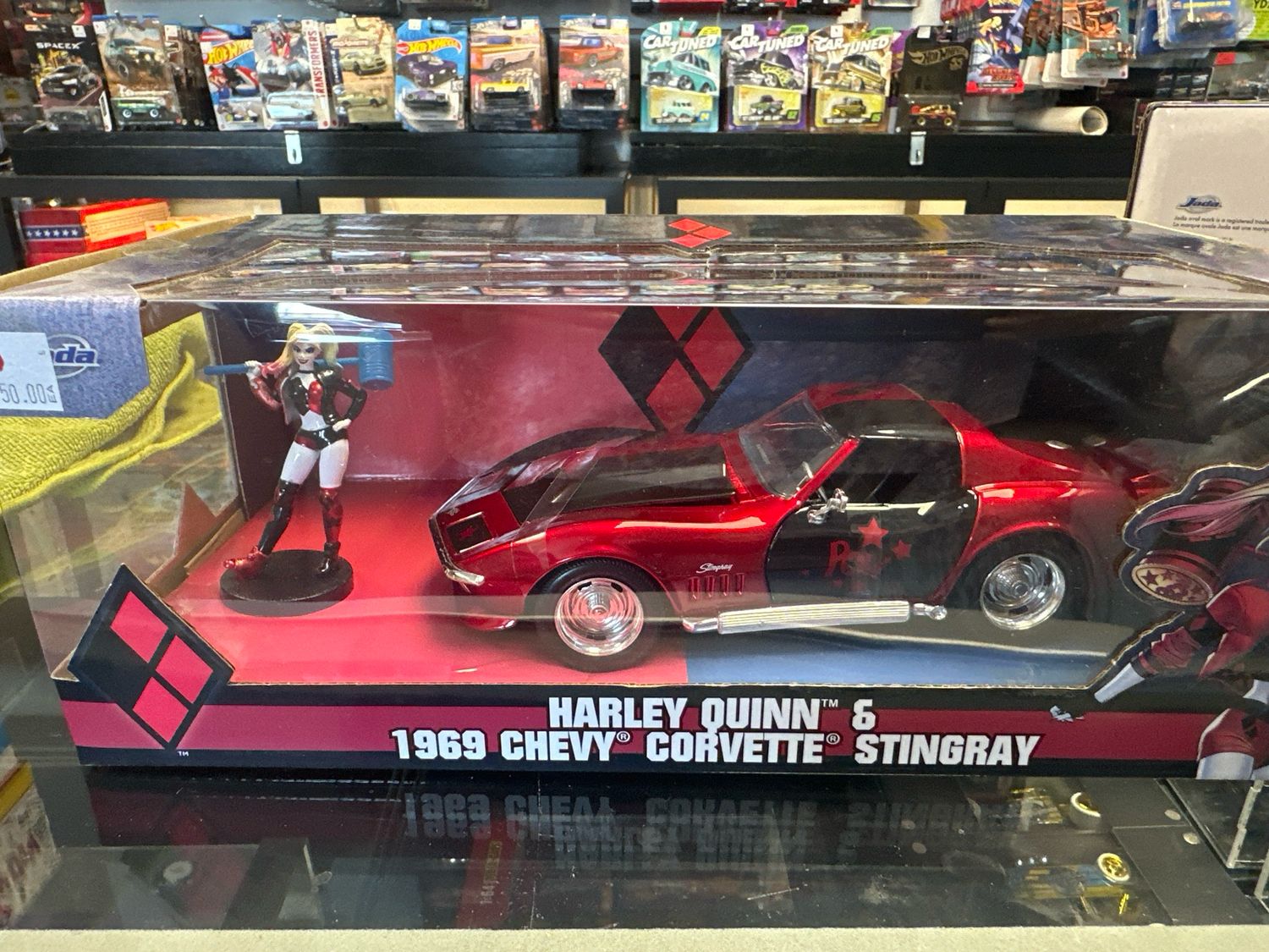 Harley Quinn 1969 Corvette