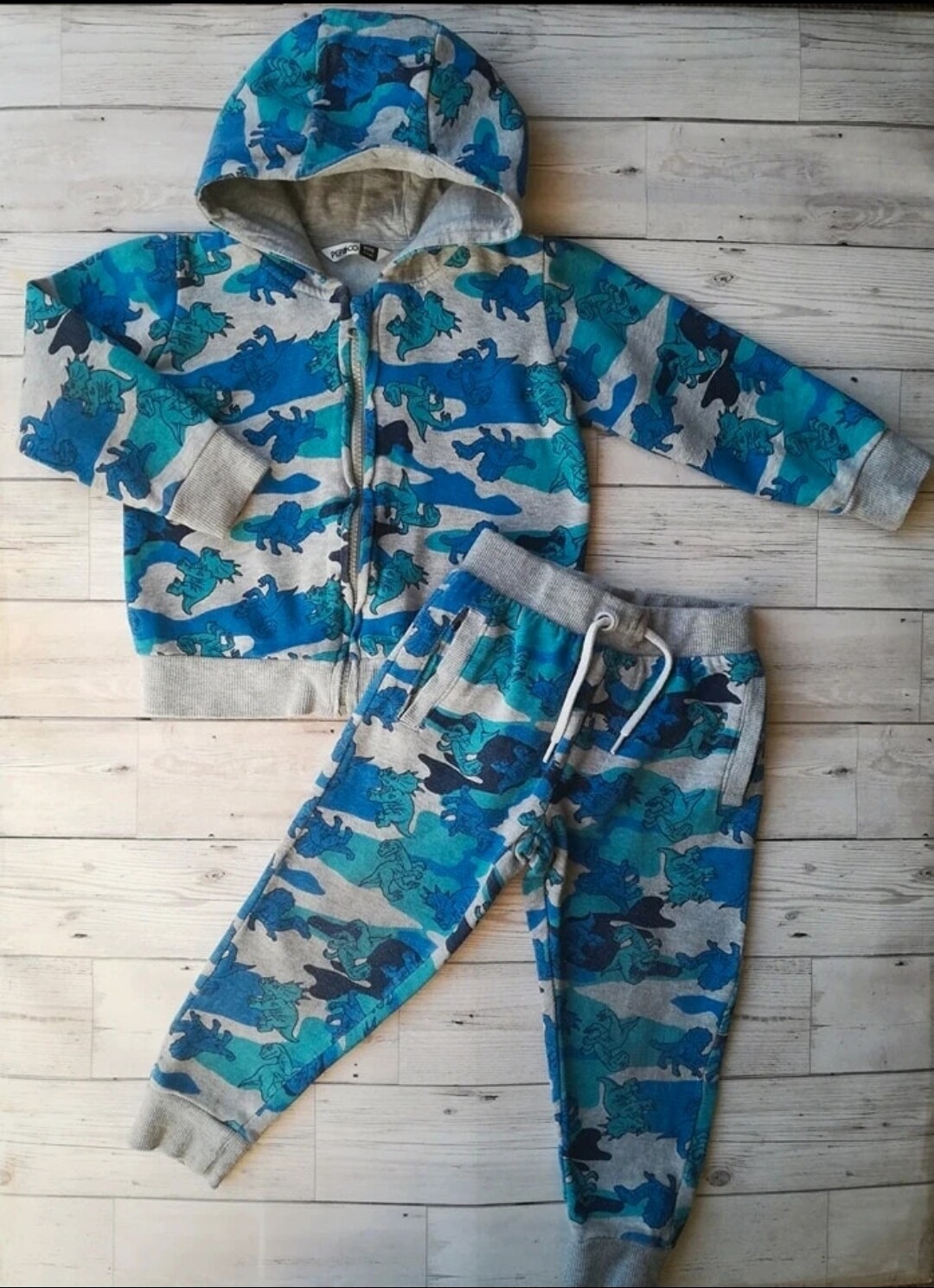 Boys 2 piece set