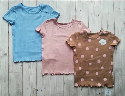 Girls set of 3 tops (NEW)