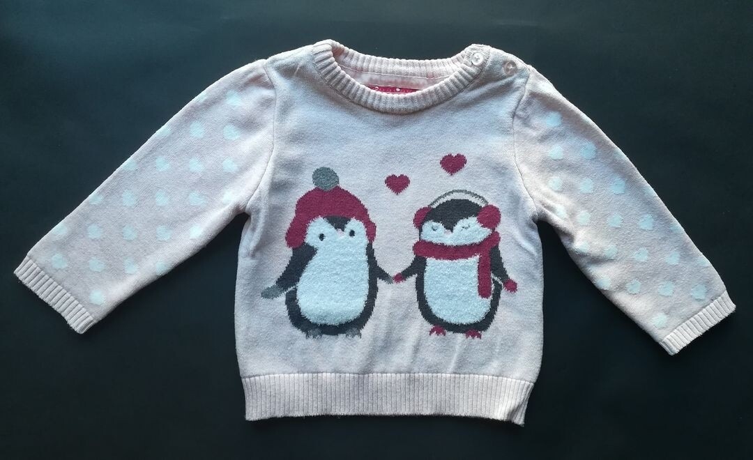 Girls snowy jumper