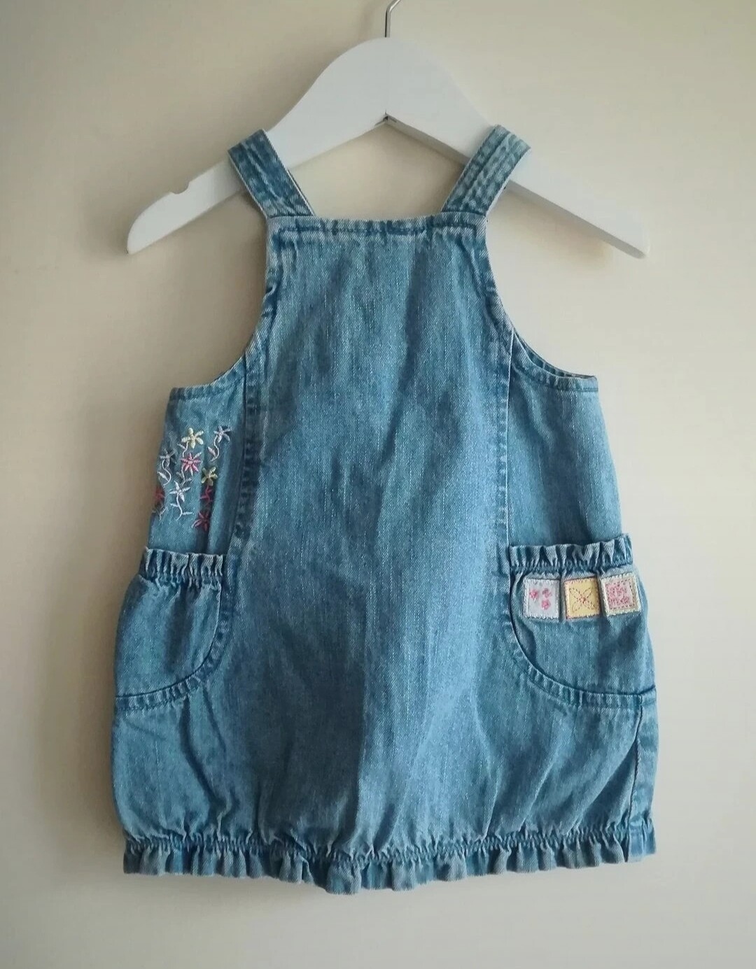 Girls pinafore (mini mode) 