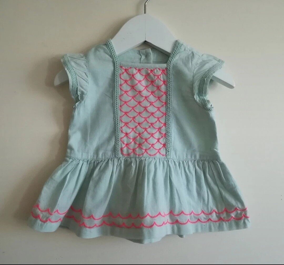 Girls dress