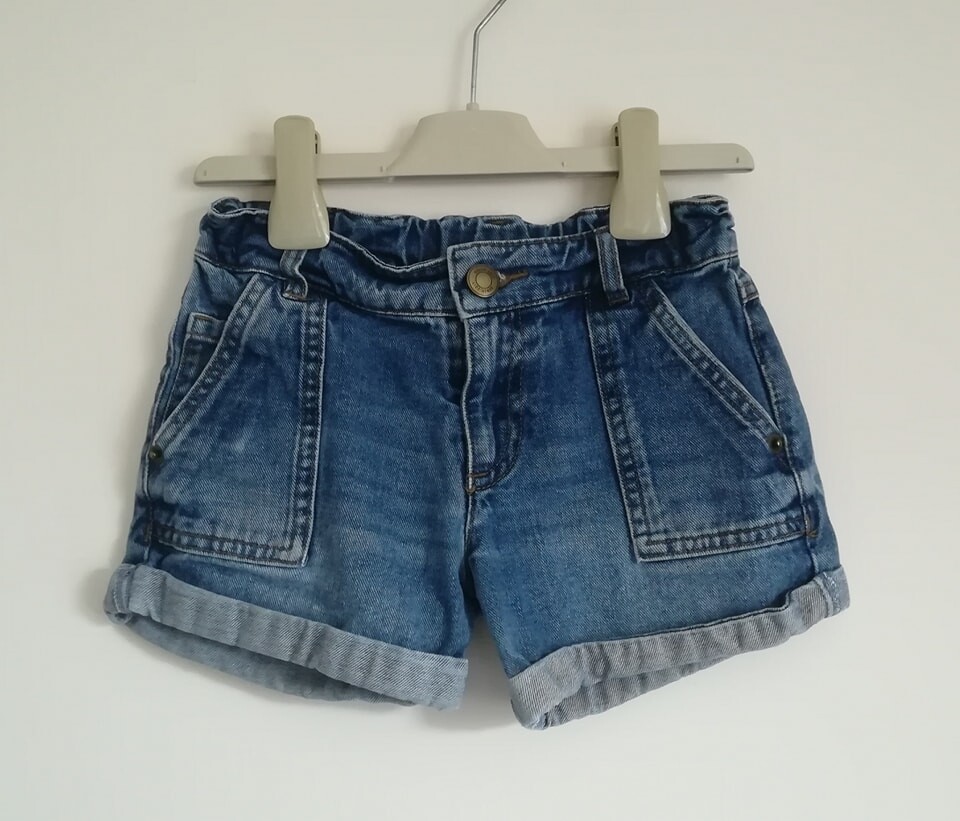 Girls shorts