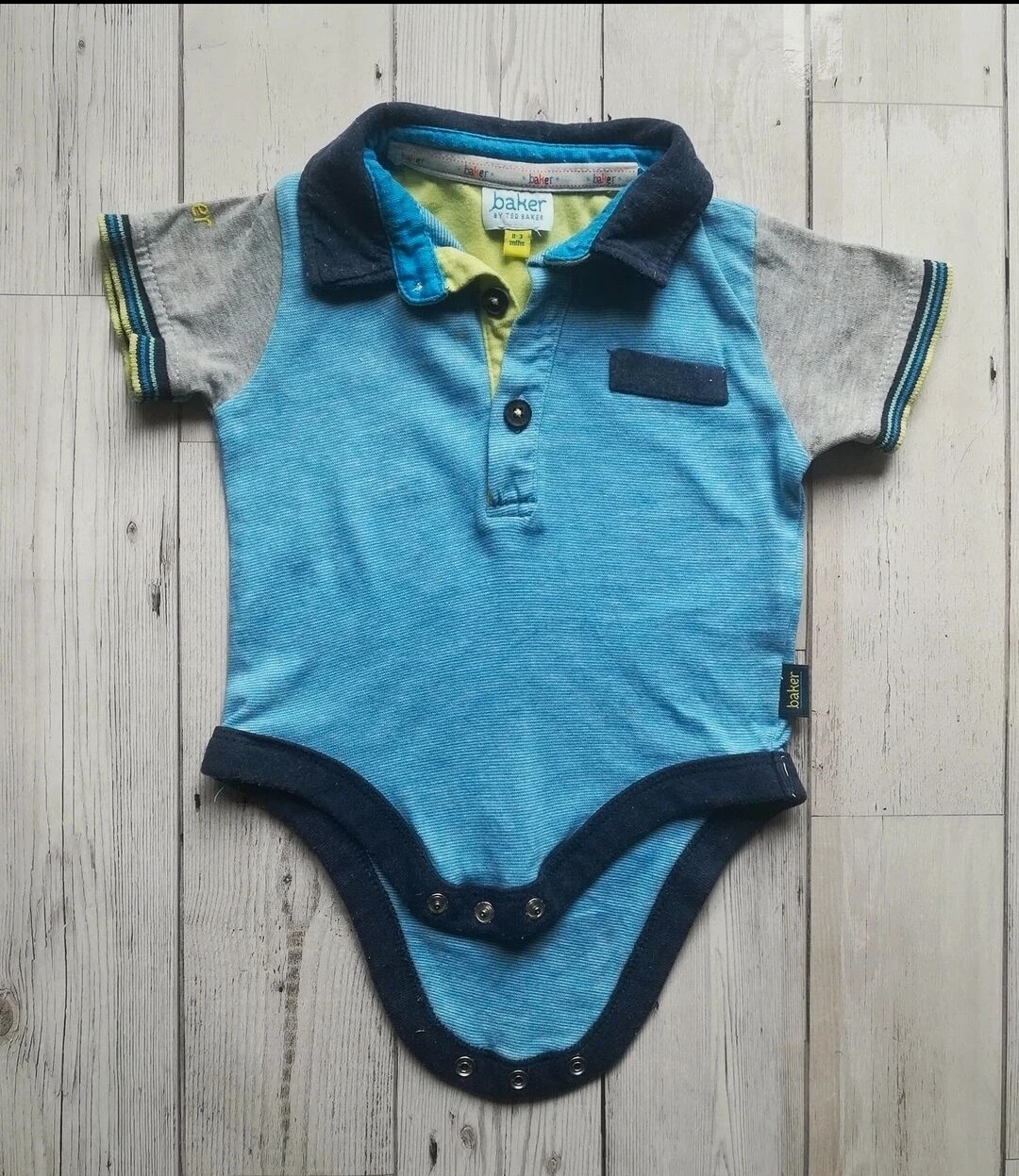 Boys bodysuit (TED BAKER)
