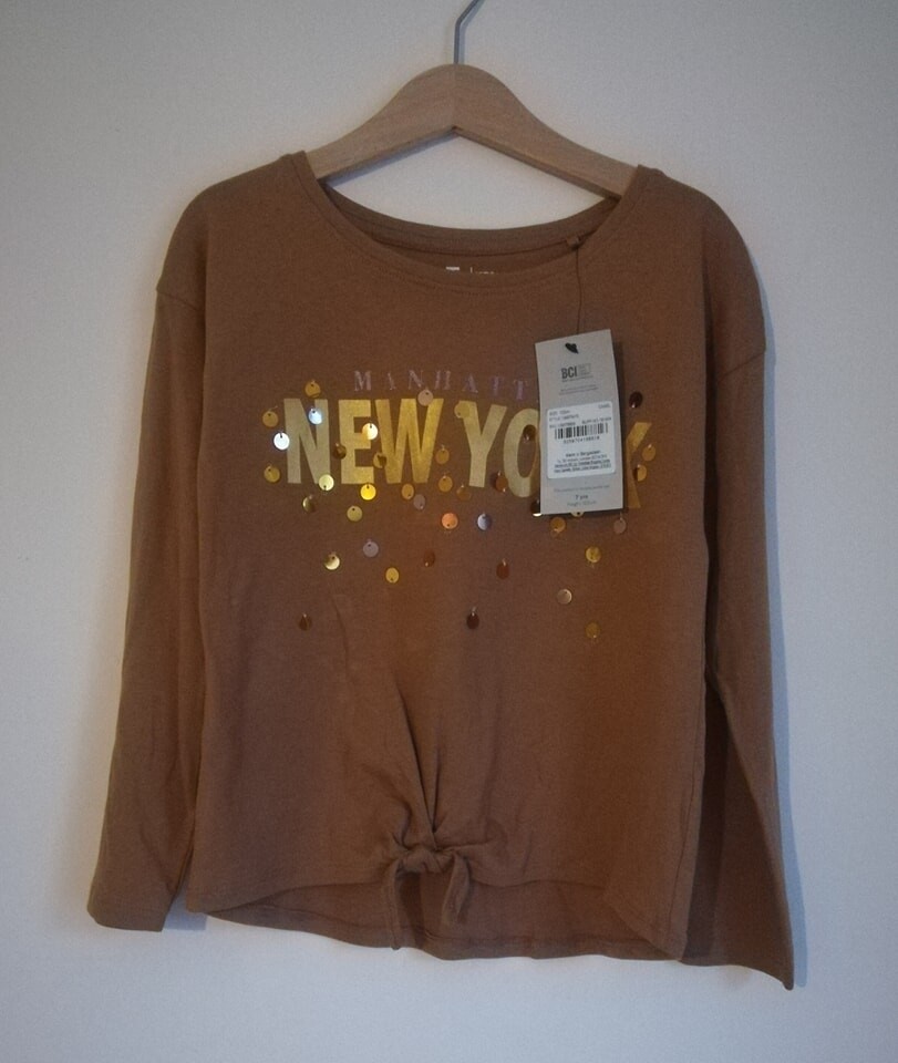 Girls top (NEW)