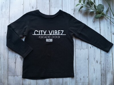 Boys long sleeved top