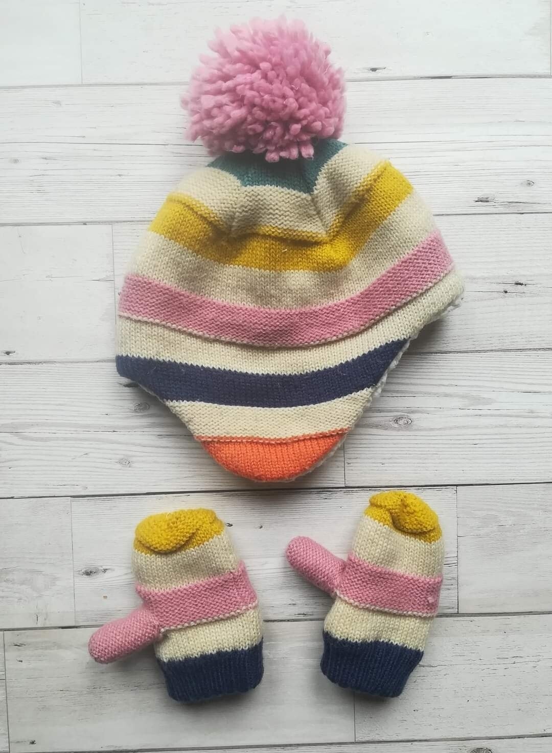 Girls hat and mitt set from John Lewis