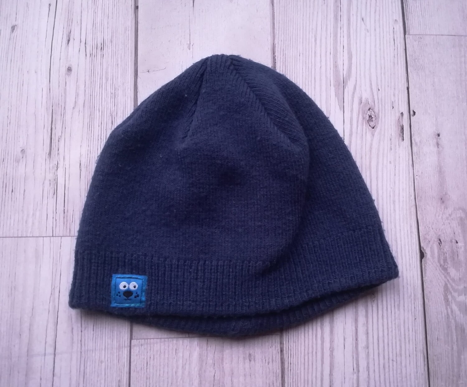 Boys beanie hat from bluezoo