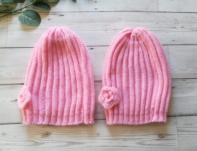Girls 2x beanie hats