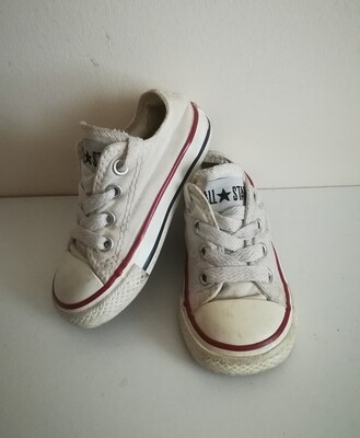 Boys trainers (Converse)