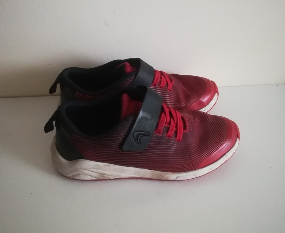 Boys trainers (Clarks)